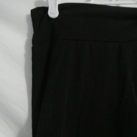 SOPRANO | medium | Black Lightweight Culottes| EUC - Picture 9 of 13